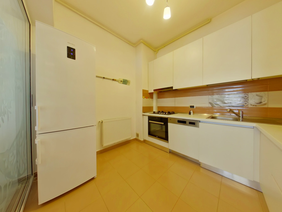 Închiriere apartament cu 3 camere, mobilat si utilat, Isaran, Tractorul