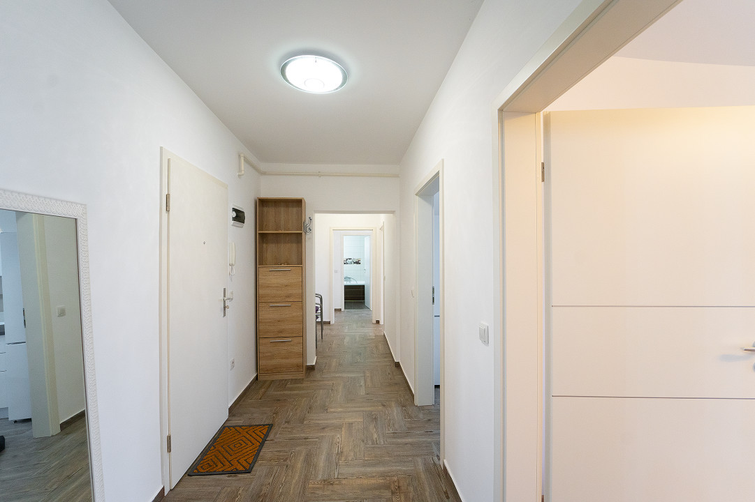 Apartament 3 camere, Avantgarden, loc de parcare si boxa incluse