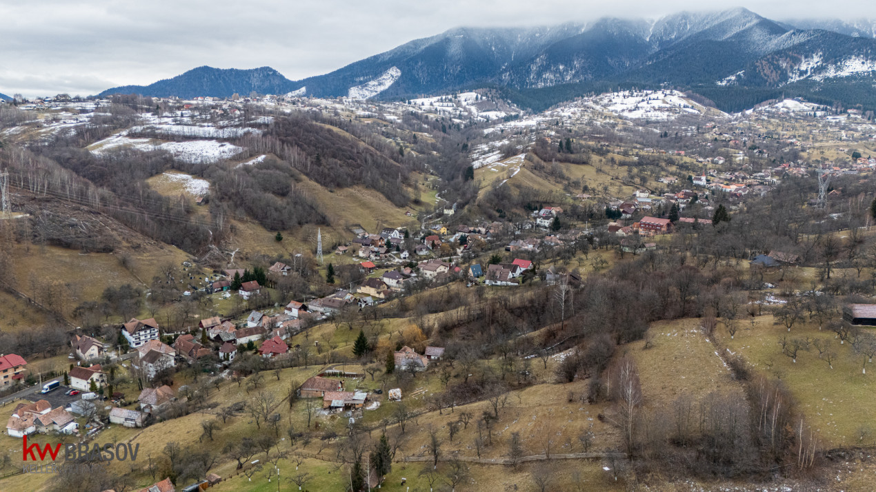 Vanzare teren intravilan 3499 mp Bran zona Valea Portii