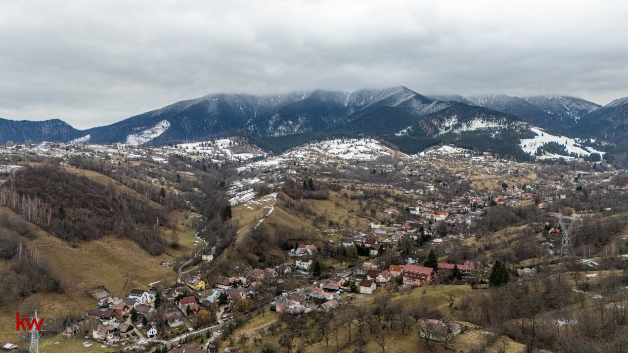 Vanzare teren intravilan 3499 mp Bran zona Valea Portii