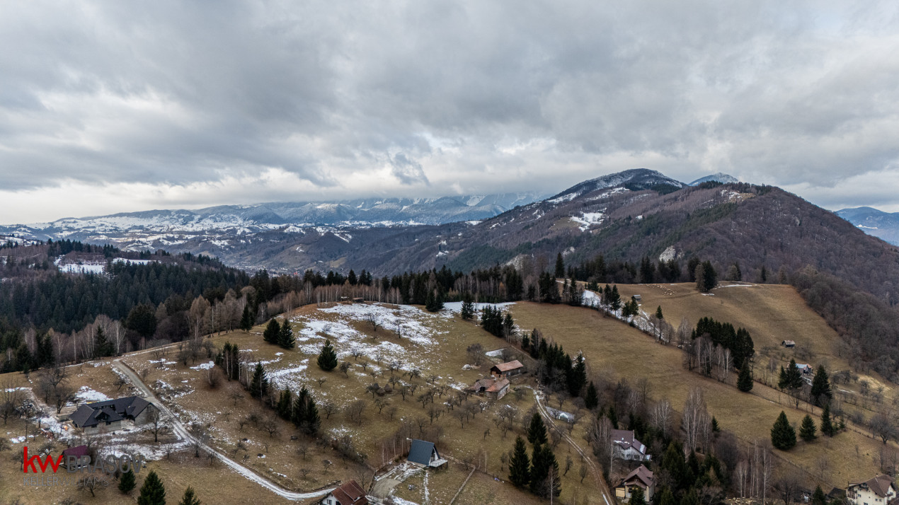 Vanzare teren intravilan 3499 mp Bran zona Valea Portii