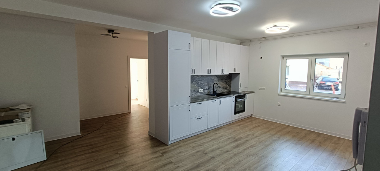 Apartament 2 camere, 2 băi, balcon - zona Șelimbăr 