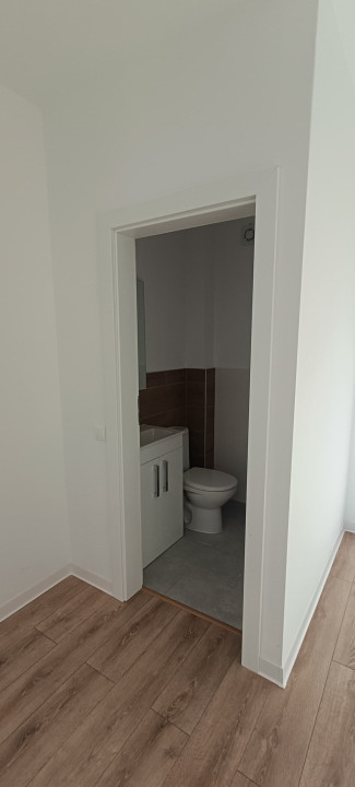 Apartament 2 camere, 2 băi, balcon - zona Șelimbăr 