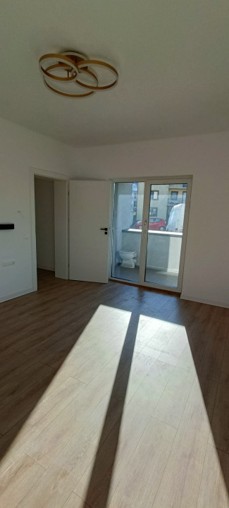 Apartament 2 camere, 2 băi, balcon - zona Șelimbăr 