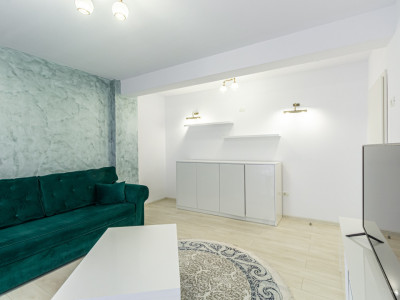 Apartament spatios cu garaj subteran zona Coresi