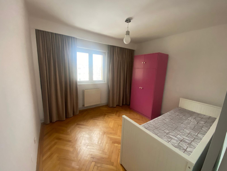 Apartament 3 camere de inchiriat, Aleea Frati Buzesti intersectie Calea Cisnadie