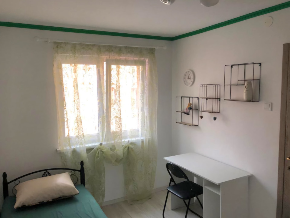 Apartament de închiriat – 2 camere, strada Semaforului