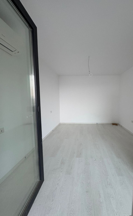 Apartament de lux cu 3 camere - Boxă la subsol - 2 terase -  Loc de parcare 