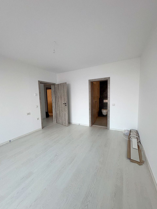 Apartament de lux cu 3 camere - Boxă la subsol - 2 terase -  Loc de parcare 