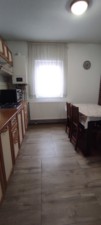 Apartament 2 camere - de închiriat - Soseaua Alba Iulia 