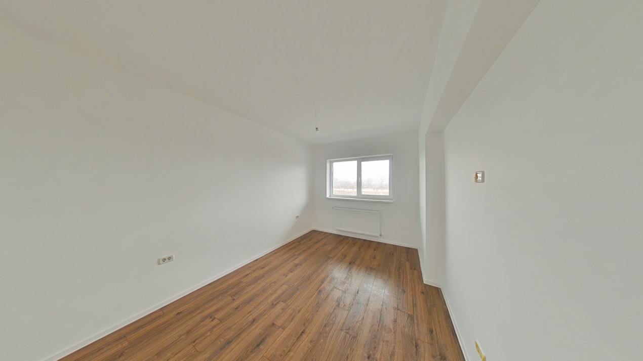 Apartament 2 camere, suprafata generoasa, Tractorul