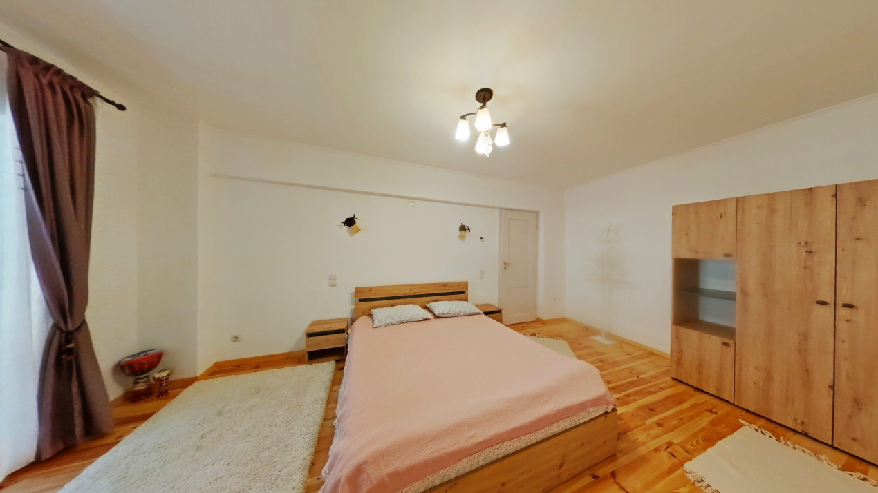 Apartament 2 Camere, Renovat, Decomandat, Et 2 – Răcădău