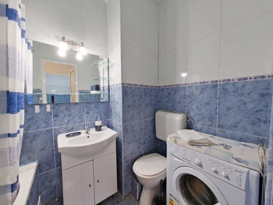  Închiriere apartament cu 2 camere, mobilat si utilat, Central Brasov