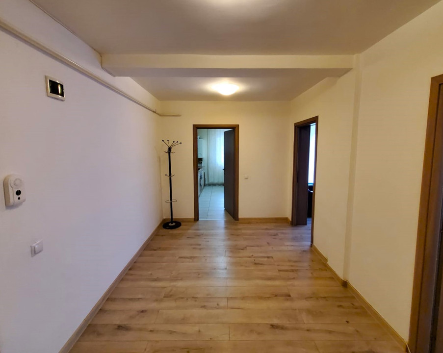 Apartament spațios cu 2 camere, strada Porii 150