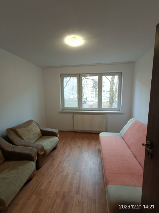 Apartament cu 3 camere de inchiriat in zona politiei din Sibiu