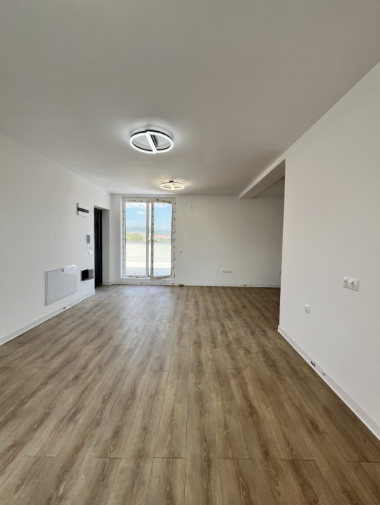 Apartament 3 camere - Bloc nou - Intabulat - Încălzire în pardoseală