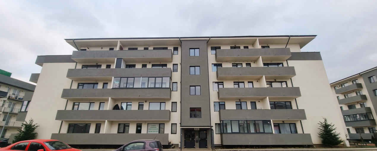 Apartament spațios cu 3 camere și parcare, strada Urușagului.