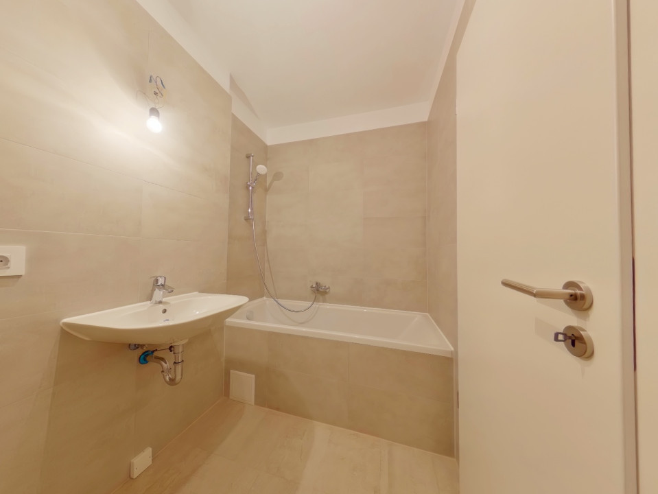 Inchiriere apartament 2 camere, nemobilat, tip studio, Avantgarden Coresi