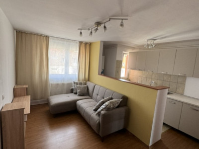 Apartament 2 cam 55 mp - Calea Cisnădiei Zona N. Iorga